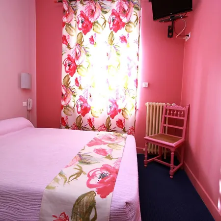 Logis Le Clos Des Oliviers 2* Bourg-Saint-Andeol