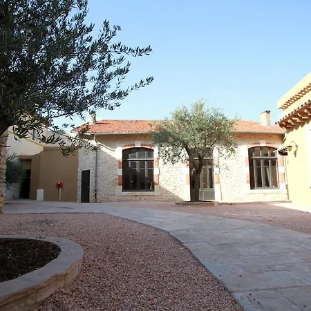 Hotel Logis Le Clos Des Oliviers Bourg-Saint-Andeol