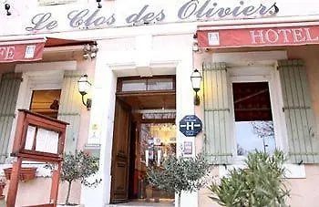 Otel Logis Le Clos Des Oliviers 2*