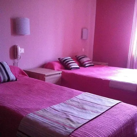 Hotel Logis Le Clos Des Oliviers